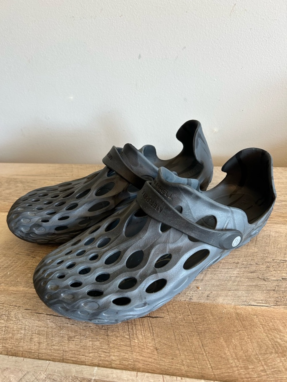 Merrell Hydro Moc Water Shoes Hiking Sandals Strap Black Grey Mens Size 12 EUC